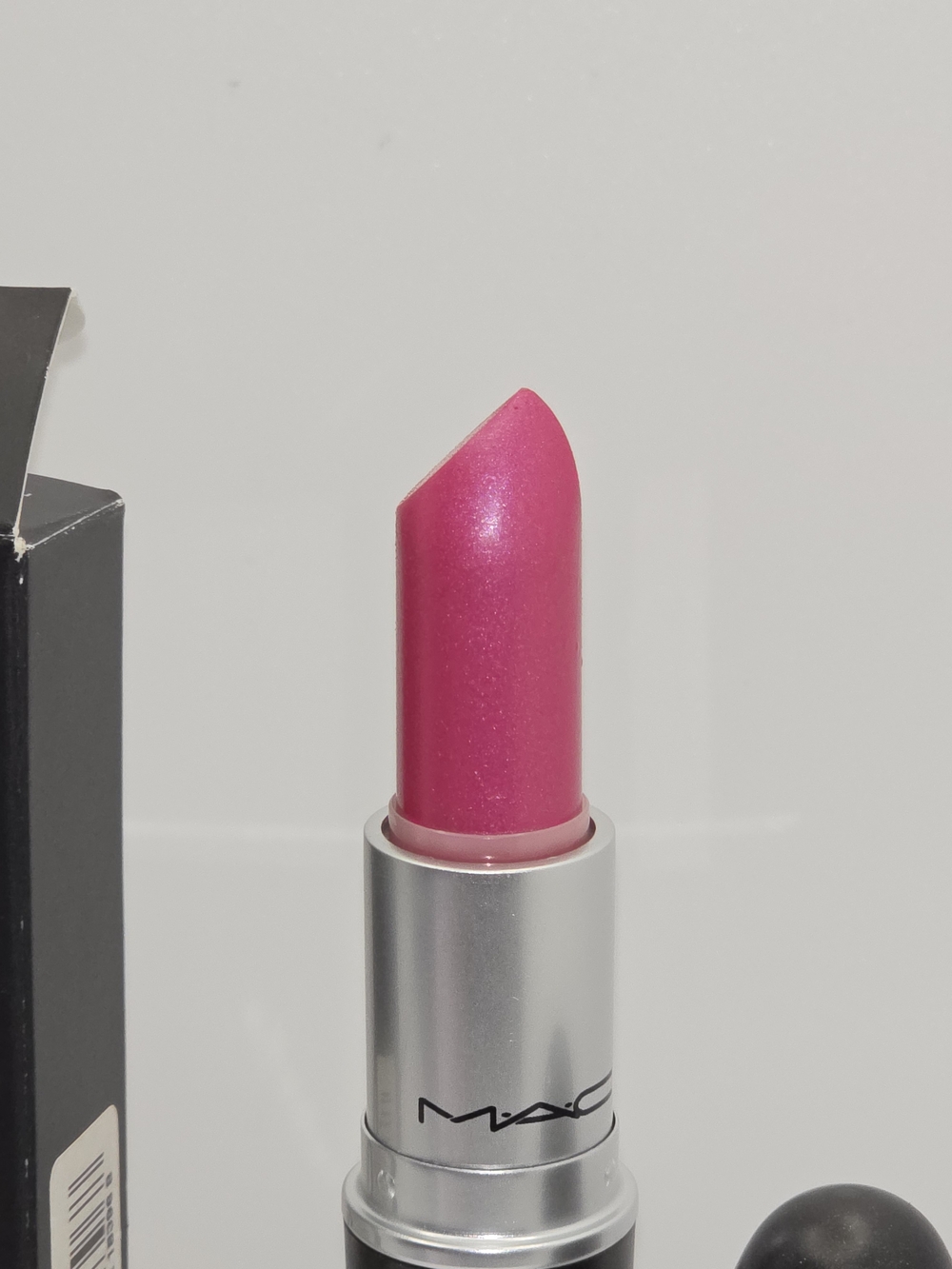 LIMITED EDITION MAC Cosmetics Lipstick - "Trimming Talk" **RARE!!** - Picture 4 of 11